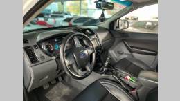 FORD - RANGER - 2014/2015 - Branca - R$ 119.900,00