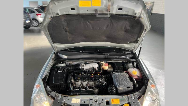 CHEVROLET - VECTRA - 2008/2008 - Cinza - R$ 37.900,00