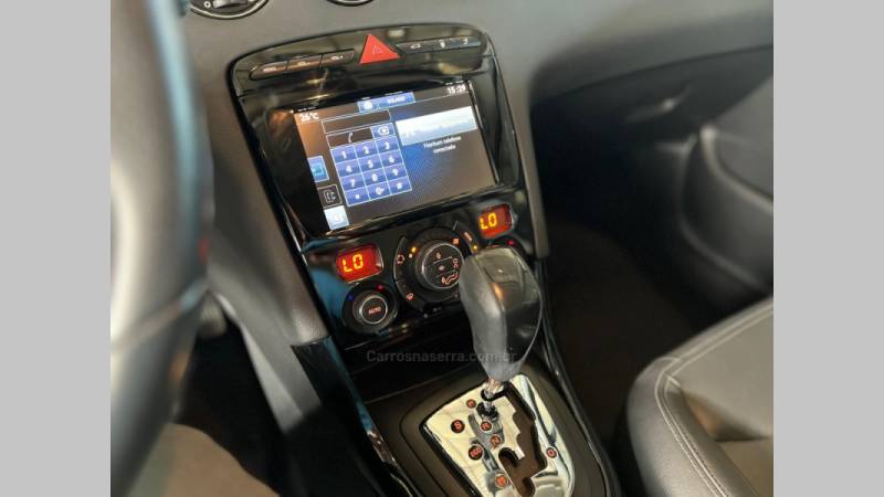 PEUGEOT - 408 - 2016/2017 - Prata - R$ 64.900,00