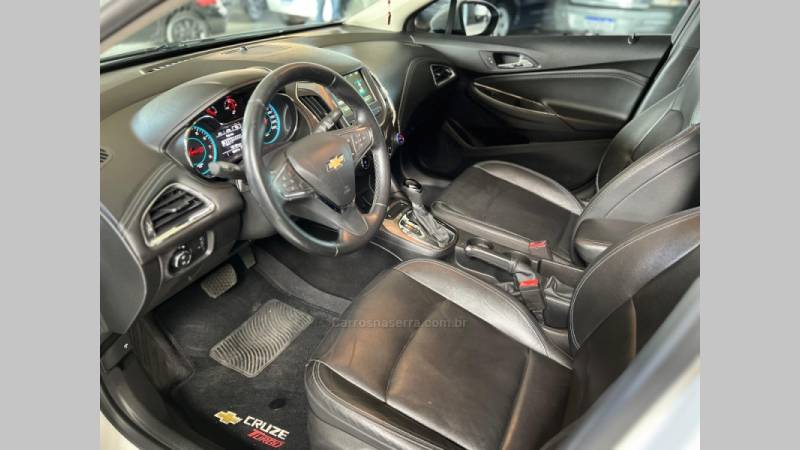 CHEVROLET - CRUZE - 2016/2017 - Branca - R$ 85.900,00