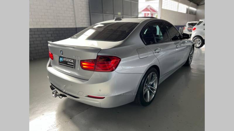 BMW - 328I - 2014/2015 - Prata - R$ 119.900,00