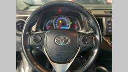 TOYOTA - RAV4 - 2014/2015 - Prata - R$ 94.900,00