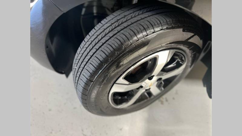 CHEVROLET - PRISMA - 2018/2019 - Preta - R$ 69.900,00