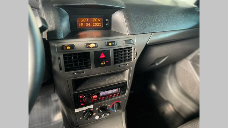 CHEVROLET - VECTRA - 2008/2008 - Cinza - R$ 37.900,00