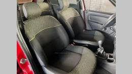 RENAULT - CLIO - 2013/2014 - Vermelha - R$ 29.900,00