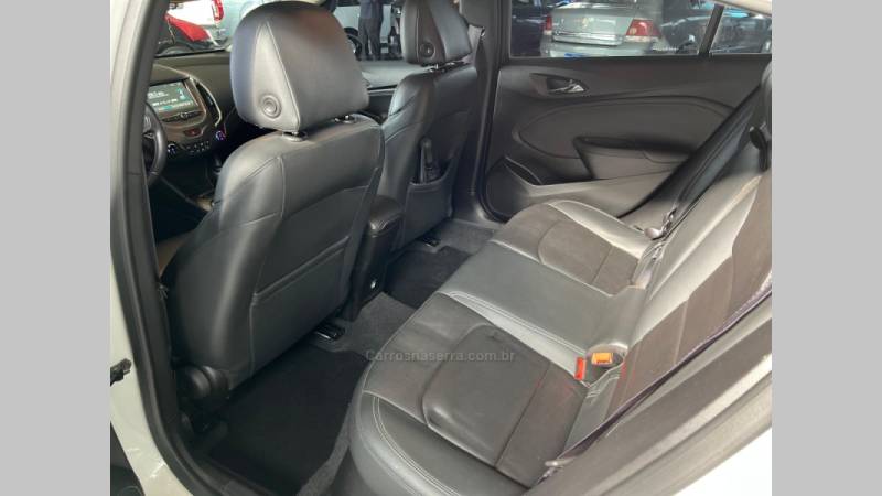 CHEVROLET - CRUZE - 2016/2017 - Branca - R$ 85.900,00