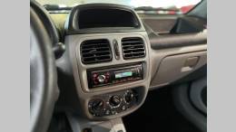 RENAULT - CLIO - 2011/2011 - Vermelha - R$ 23.900,00