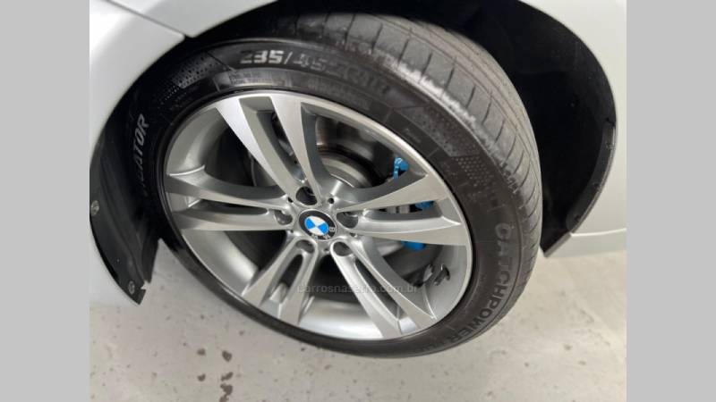 BMW - 328I - 2014/2015 - Prata - R$ 119.900,00