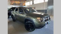 RENAULT - DUSTER OROCH - 2017/2018 - Verde - R$ 74.900,00