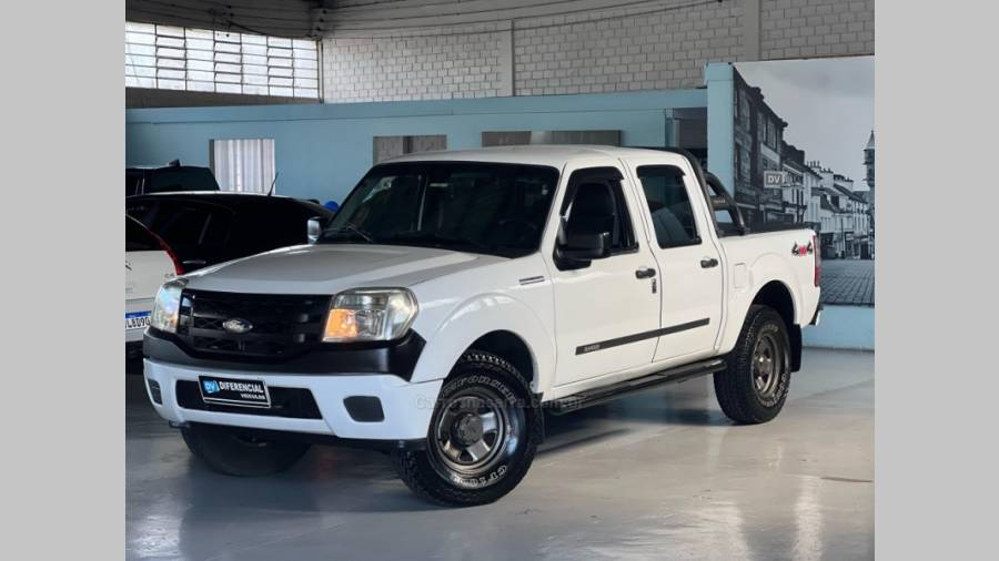 FORD - RANGER - 2011/2011 - Branca - R$ 71.900,00