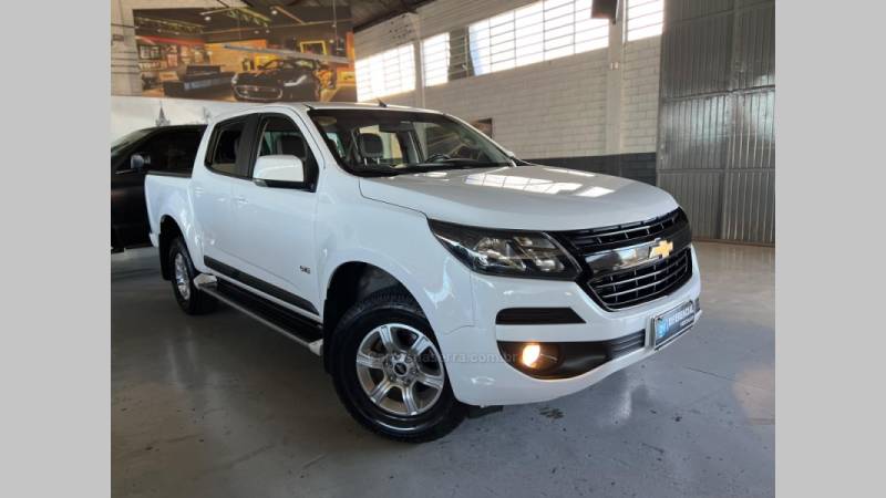 CHEVROLET - S10 - 2019/2019 - Branca - R$ 148.900,00