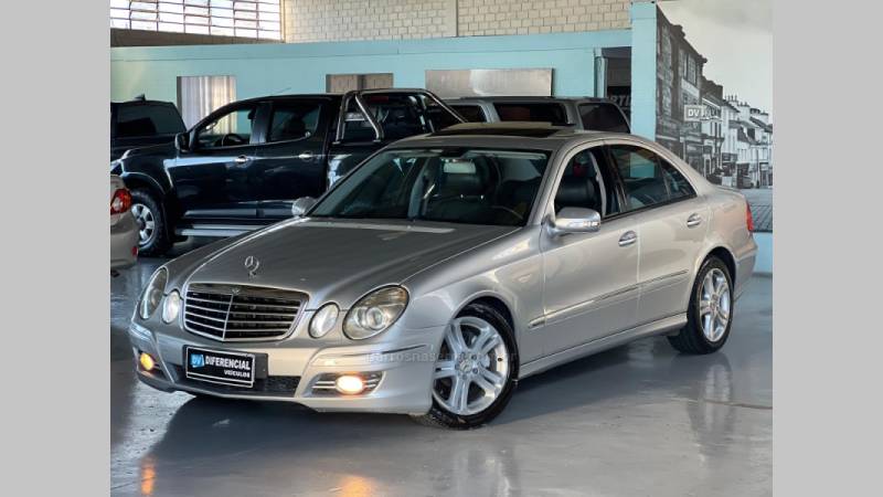 MERCEDES-BENZ - E 350 - 2007/2007 - Prata - R$ 59.900,00