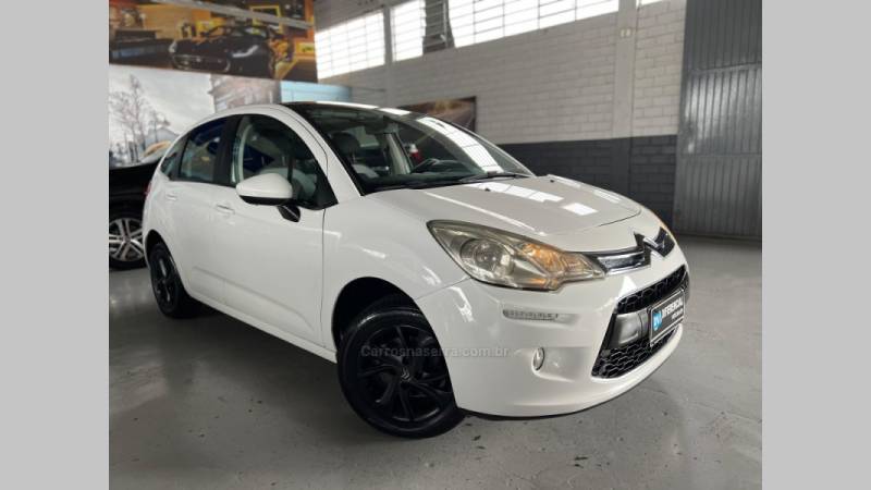 CITROËN - C3 - 2012/2013 - Branca - R$ 38.900,00