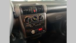 CHEVROLET - CLASSIC - 2013/2013 - Branca - R$ 29.900,00