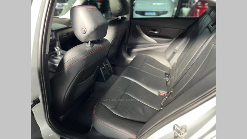 BMW - 328I - 2014/2015 - Prata - R$ 119.900,00