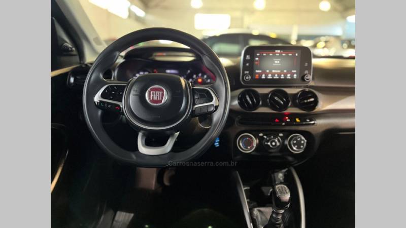 FIAT - CRONOS - 2019/2020 - Vermelha - R$ 62.900,00