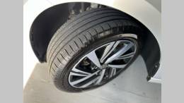 VOLKSWAGEN - VIRTUS - 2023/2023 - Prata - R$ 119.900,00