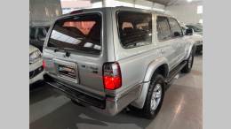 TOYOTA - HILUX SW4 - 2002/2002 - Prata - R$ 77.900,00