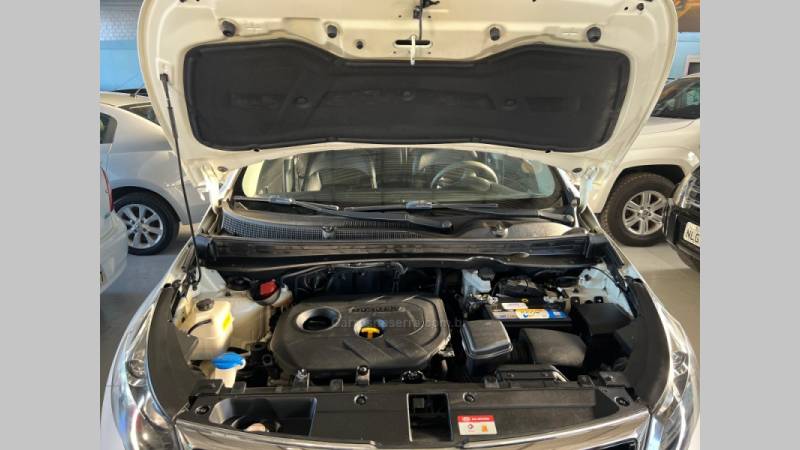 KIA MOTORS - SPORTAGE - 2014/2015 - Branca - R$ 79.900,00