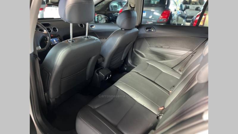 PEUGEOT - 408 - 2016/2017 - Prata - R$ 64.900,00