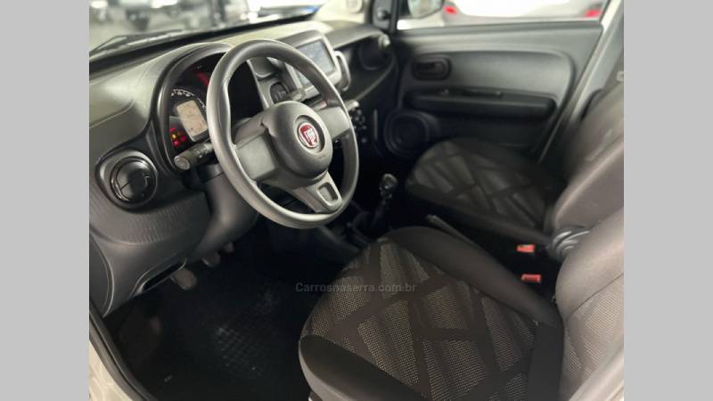 FIAT - MOBI - 2019/2020 - Branca - R$ 48.900,00