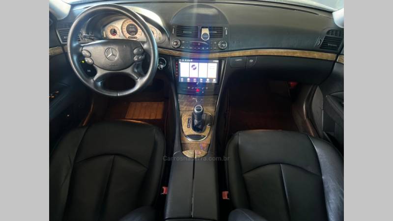 MERCEDES-BENZ - E 350 - 2007/2007 - Prata - R$ 59.900,00