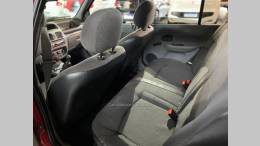 RENAULT - CLIO - 2011/2011 - Vermelha - R$ 23.900,00