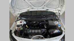 VOLKSWAGEN - GOL - 2019/2020 - Branca - R$ 51.900,00