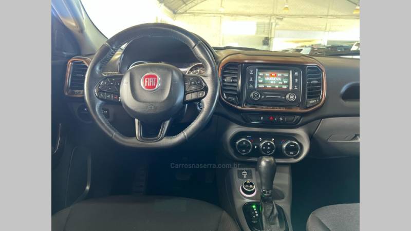 FIAT - TORO - 2017/2018 - Branca - R$ 112.900,00