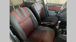 RENAULT - SANDERO - 2014/2014 - Prata - R$ 39.900,00