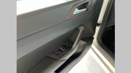 VOLKSWAGEN - VIRTUS - 2023/2023 - Prata - R$ 119.900,00