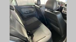 VOLKSWAGEN - VOYAGE - 2013/2014 - Prata - R$ 39.900,00