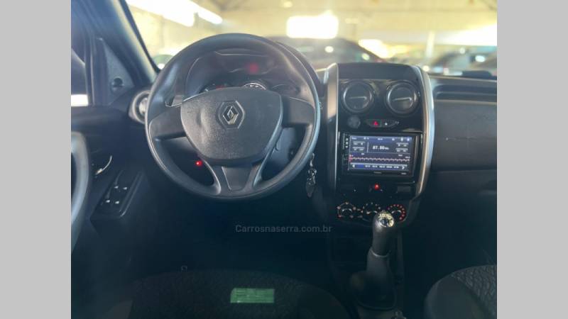 RENAULT - DUSTER OROCH - 2017/2018 - Verde - R$ 74.900,00