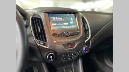 CHEVROLET - CRUZE - 2016/2017 - Branca - R$ 85.900,00