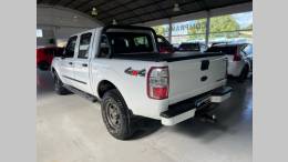 FORD - RANGER - 2011/2011 - Branca - R$ 71.900,00