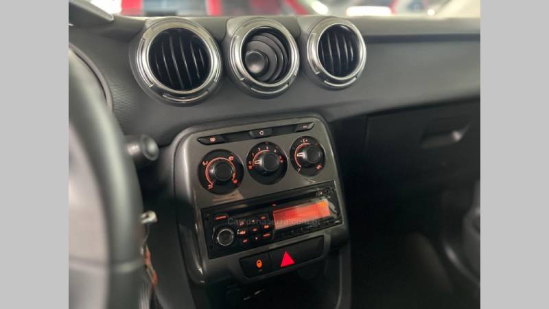 CITROËN - C3 - 2012/2013 - Branca - R$ 38.900,00