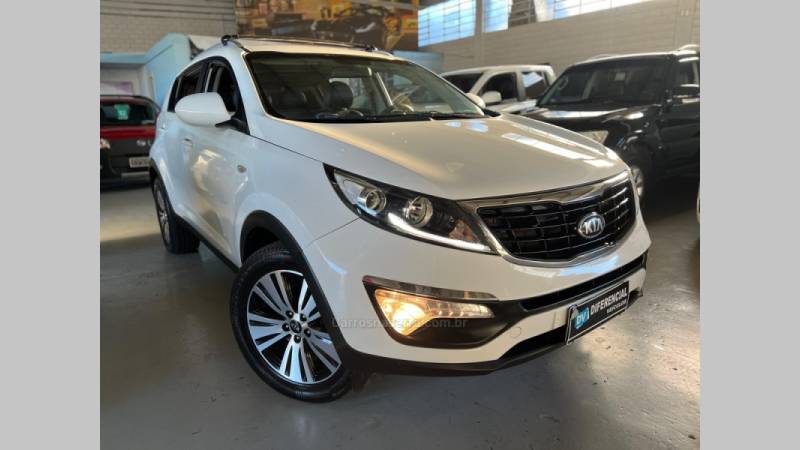 KIA MOTORS - SPORTAGE - 2014/2015 - Branca - R$ 79.900,00