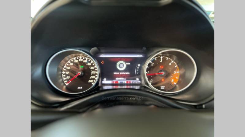 FIAT - TORO - 2017/2018 - Branca - R$ 112.900,00