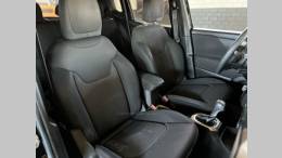 JEEP - RENEGADE - 2015/2016 - Preta - R$ 69.900,00