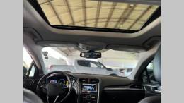FORD - FUSION - 2015/2016 - Branca - R$ 93.900,00
