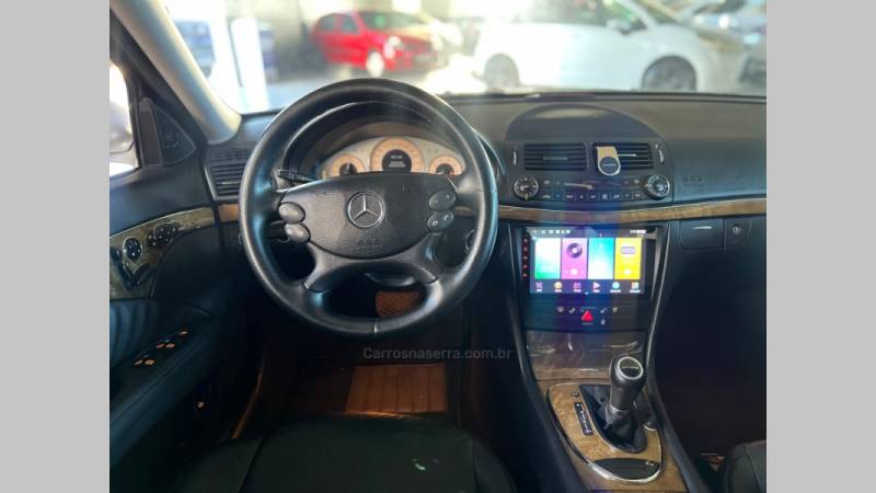 MERCEDES-BENZ - E 350 - 2007/2007 - Prata - R$ 59.900,00
