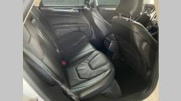 FORD - FUSION - 2015/2016 - Branca - R$ 93.900,00