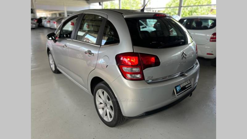 CITROËN - C3 - 2013/2014 - Prata - R$ 45.900,00
