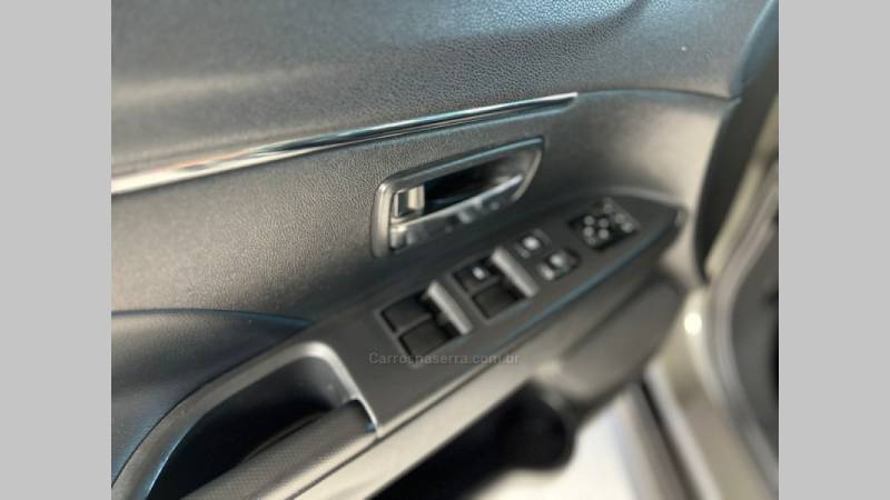 MITSUBISHI - ASX - 2014/2015 - Cinza - R$ 76.900,00