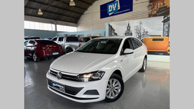 VOLKSWAGEN - VIRTUS - 2020/2021 - Branca - R$ 80.900,00