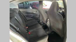 CHEVROLET - ONIX - 2021/2021 - Branca - R$ 79.900,00