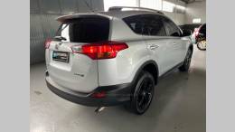 TOYOTA - RAV4 - 2014/2015 - Prata - R$ 89.900,00